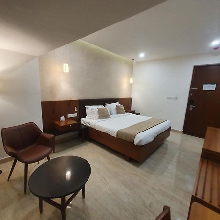 Hotel Aida Kottayam Ngoại thất bức ảnh