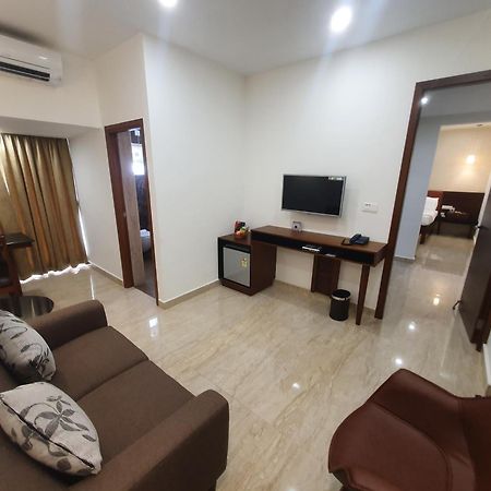 Hotel Aida Kottayam Ngoại thất bức ảnh