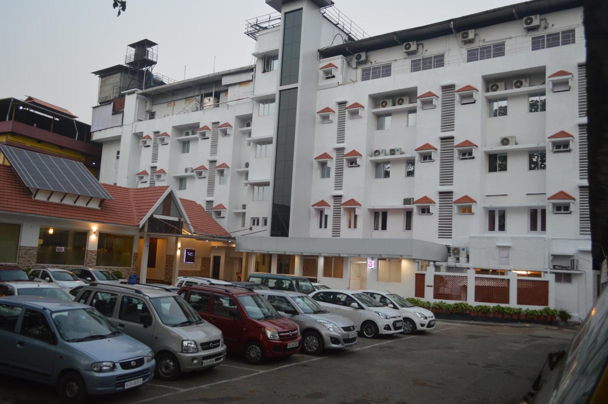 Hotel Aida Kottayam Ngoại thất bức ảnh