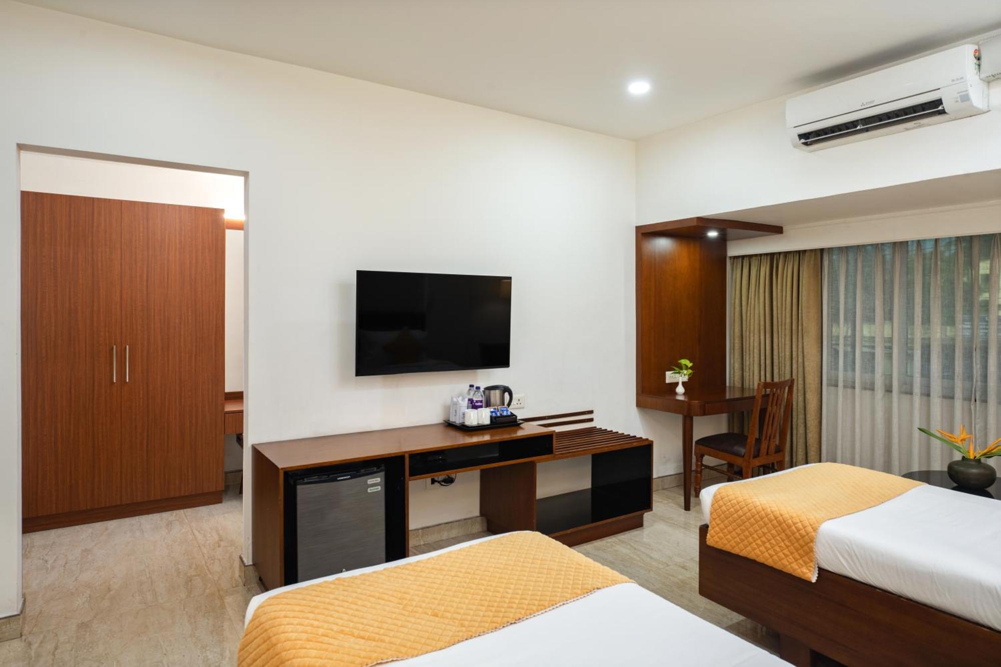 Hotel Aida Kottayam Ngoại thất bức ảnh