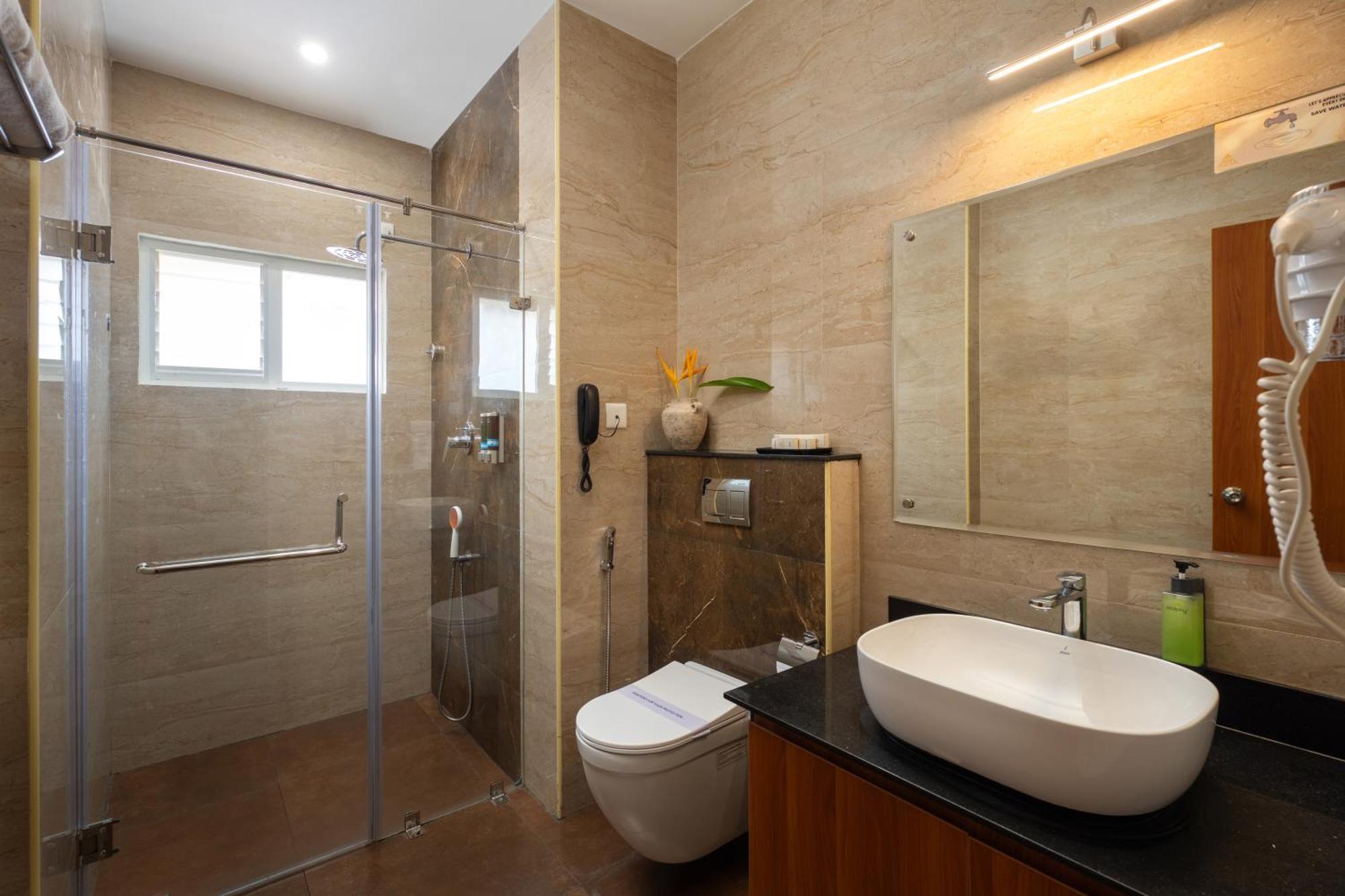 Hotel Aida Kottayam Ngoại thất bức ảnh