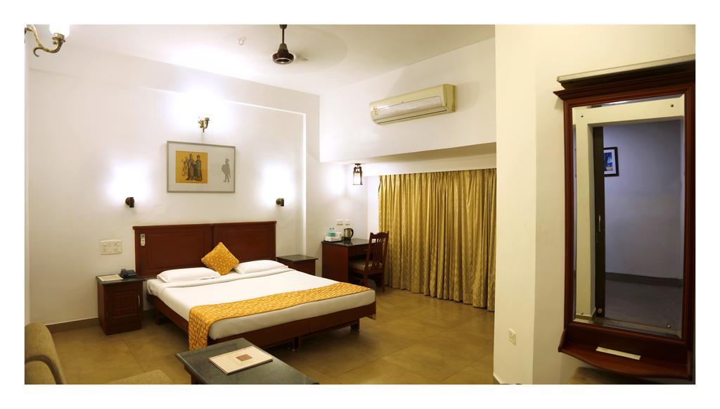 Hotel Aida Kottayam Ngoại thất bức ảnh
