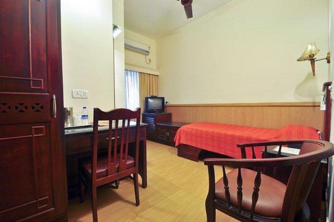 Hotel Aida Kottayam Ngoại thất bức ảnh