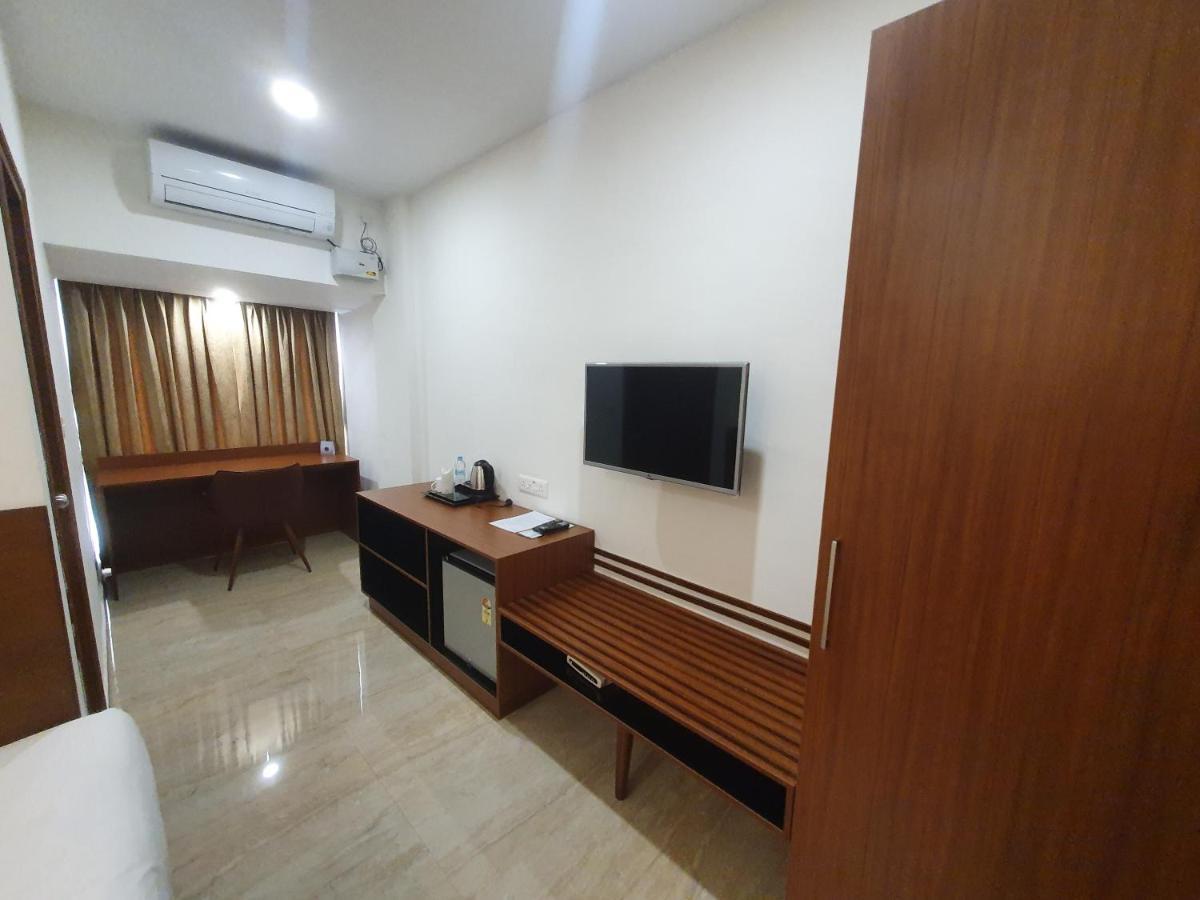 Hotel Aida Kottayam Ngoại thất bức ảnh